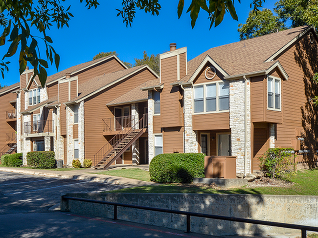 Balcones y patios - Willow Brook Apartments