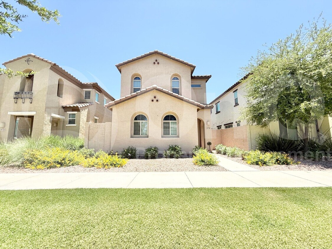 Foto principal - 3726 E Dogwood Dr