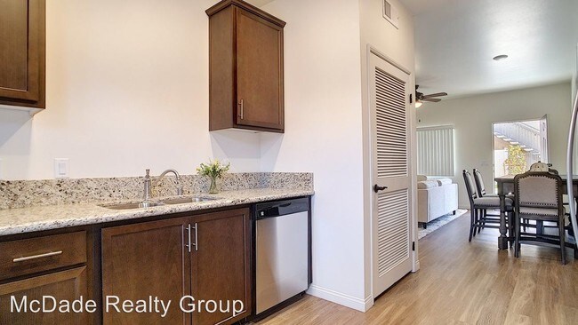 Building Photo - 14263 Rios Canyon Rd