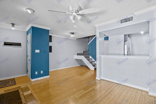 Building Photo - 5757 E University Blvd