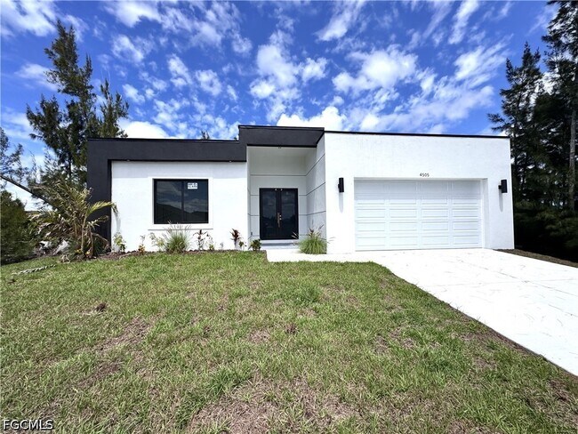 Building Photo - 4505 NW 34th St
