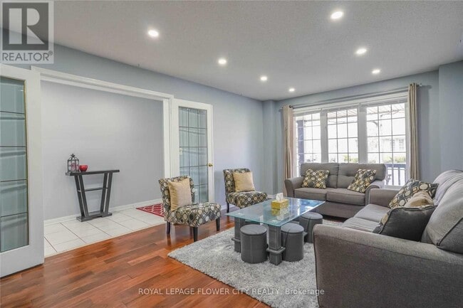 Building Photo - 77 Whitwell Dr