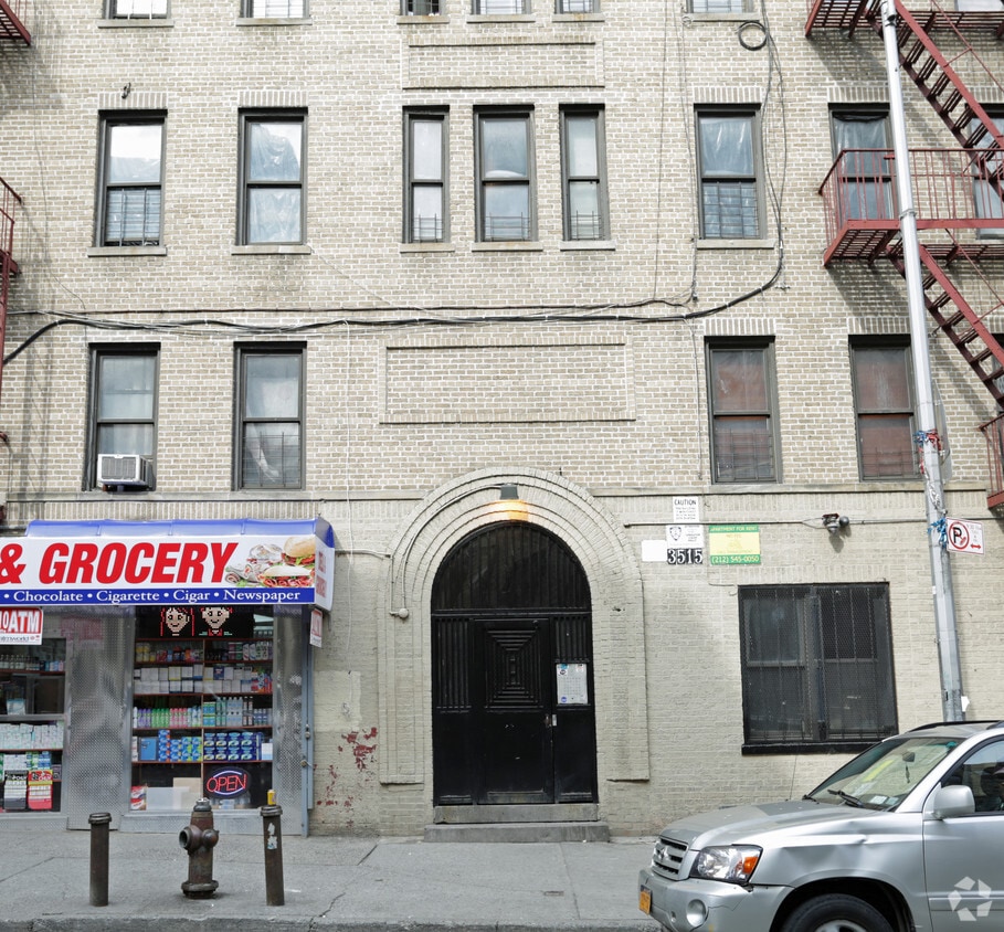 Building Photo - 3515 Rochambeau Ave