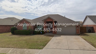 Building Photo - 3612 Crail Dr