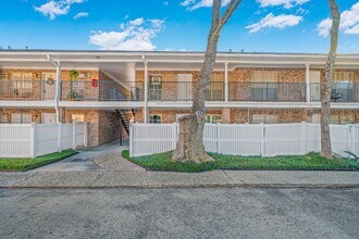 Building Photo - 14333 Memorial Dr