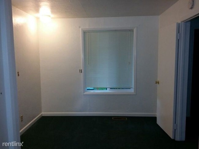 Foto del edificio - 64425 Old Bend Redmond Hwy