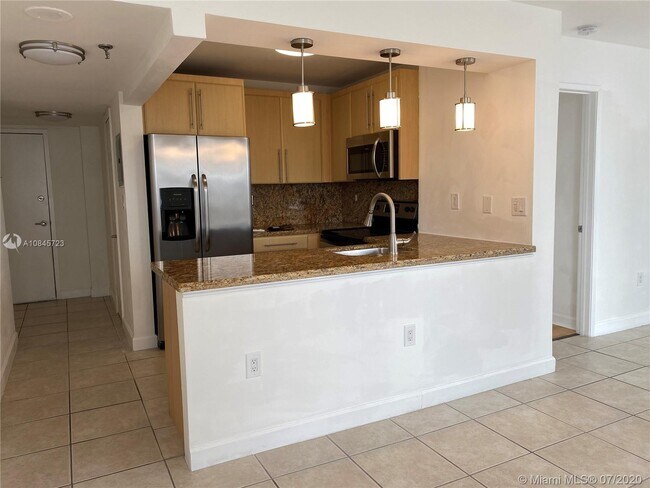 Building Photo - 850 N Miami Ave W-1609 Miami Fl 33136