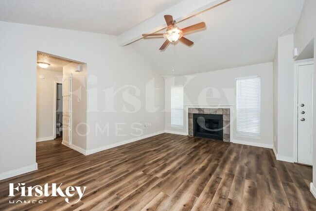 Foto del edificio - 600 Dayton Rd