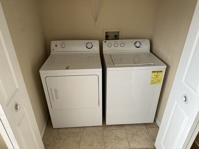 Building Photo - 5148 Conroy Rd #1225 - (TJ/NT)