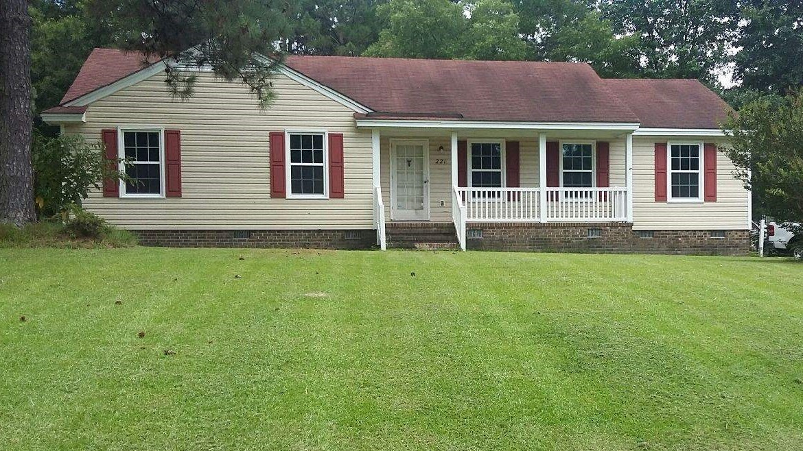221 Cunningham Dr, Rocky Mount, NC 27804 House Rental in Rocky Mount