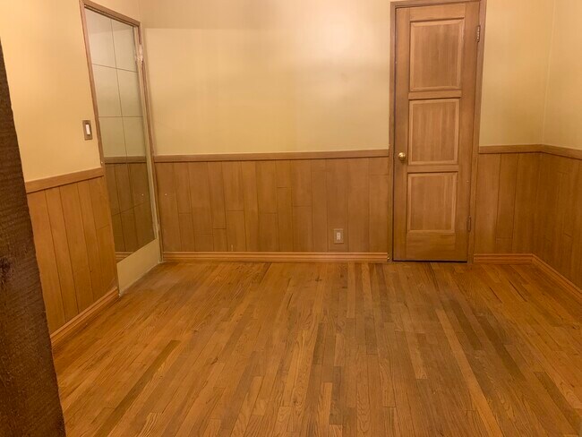 Foto del edificio - 15015 Sylvan St