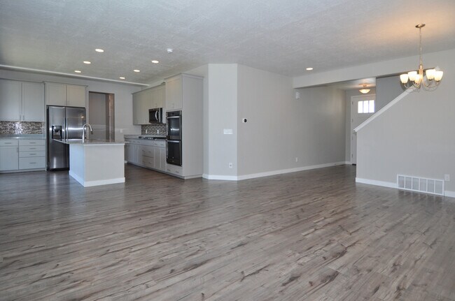 Building Photo - 11497 S Alta Loma Ln