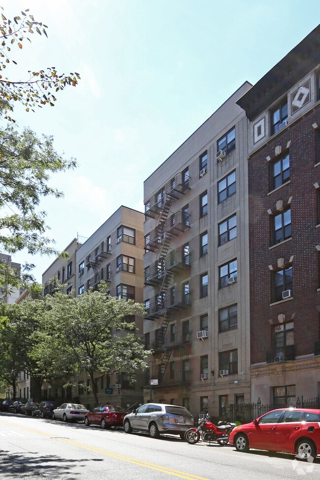 Building Photo - 183-187 Claremont Ave