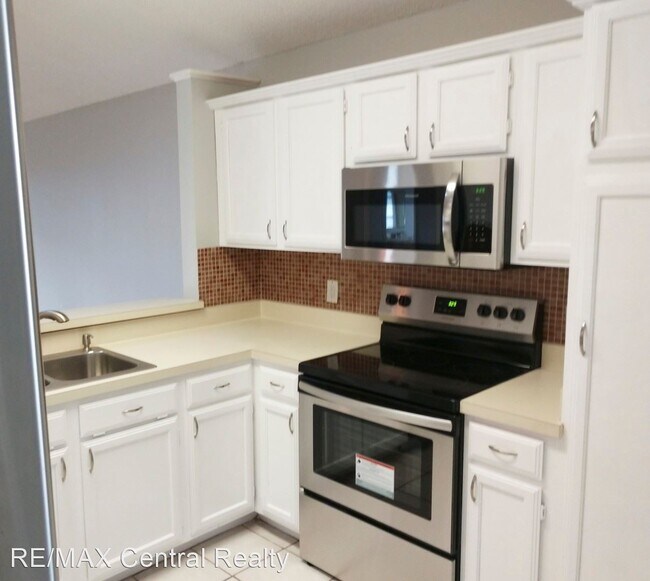 Building Photo - 3 br, 2 bath House - 634 Queensbridge Dr