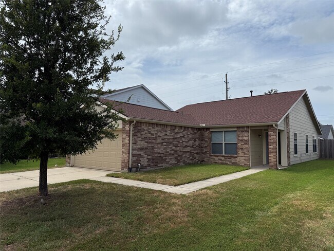 Building Photo - 3039 Legends York Dr