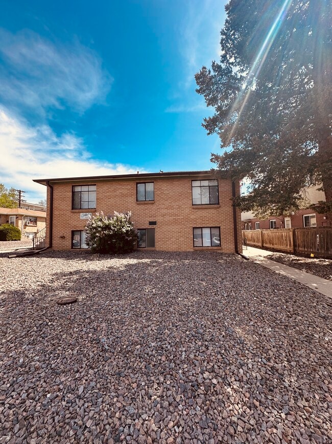 West Side - 2340 S Race St