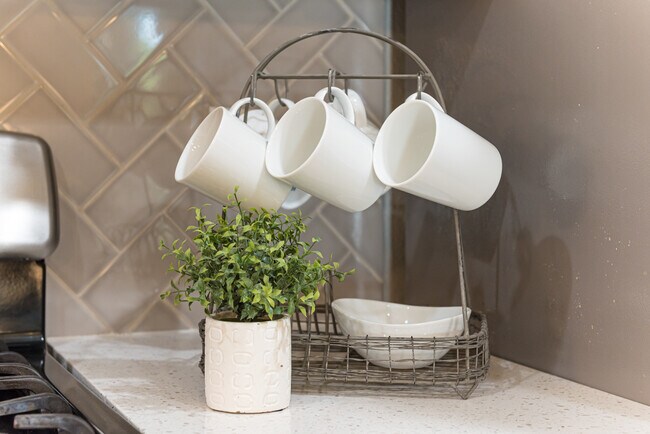 Foto del edificio - 1043 Grand Jct Dr