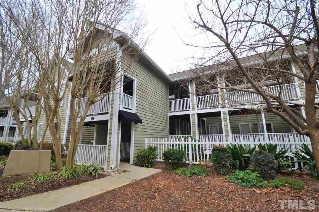 725 Springfork Dr Cary Nc 27513 Apartment For Rent In Cary Nc Apartments Com