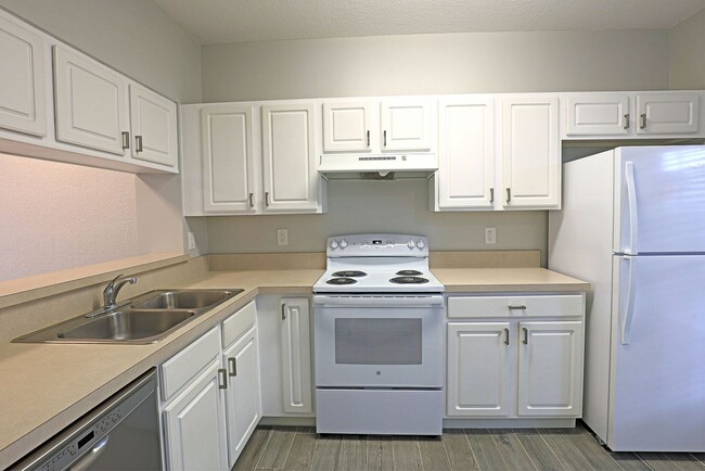 Foto del edificio - Cypress Landing 10067