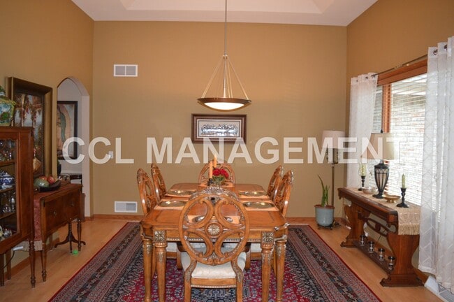 Foto del edificio - 9217 Bear Claw Way