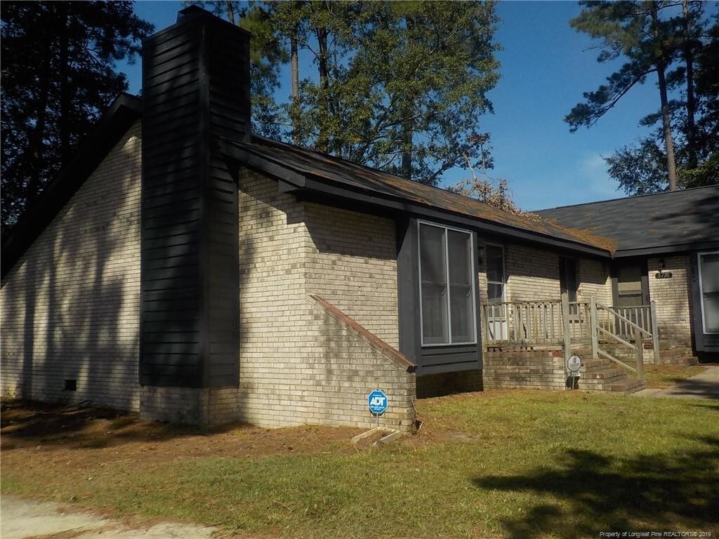 5720 5 Sisters Ct, Fayetteville, NC 28311 Room for Rent in