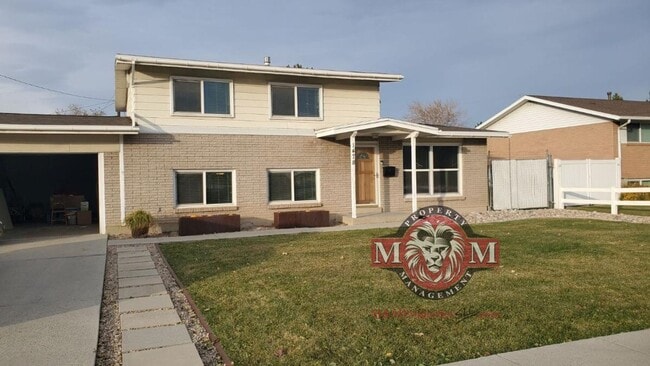 3 Bd 1.5 Bath Home - 3 Bd 1.5 Bath Home