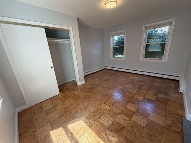 Foto del edificio - 102 Central St