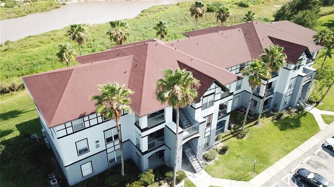Foto del edificio - 3702 Palm Desert Ln