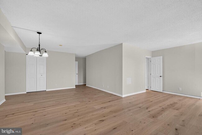 Building Photo - 4601 N Park Ave