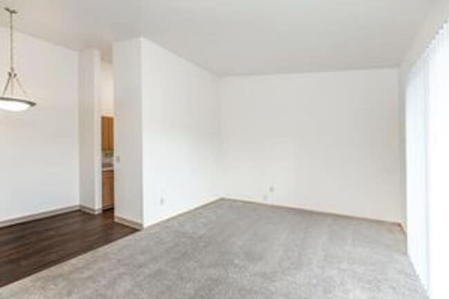 Interior Photo - Village Green Apartments
