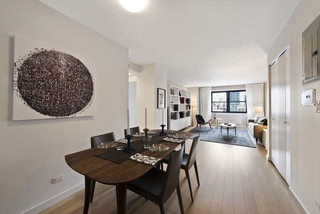 Foto del edificio - 218 E 32nd St