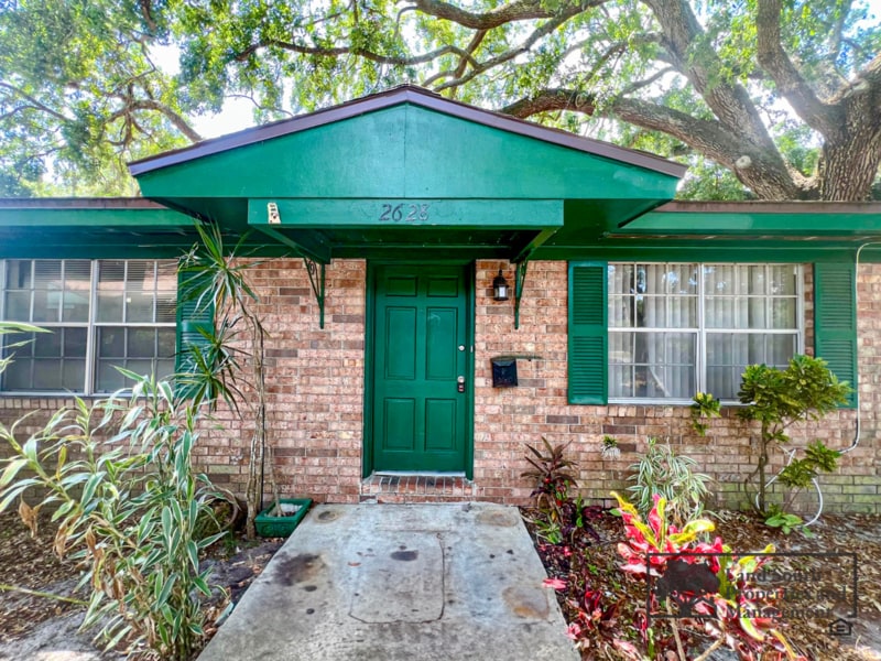 Primary Photo - 2628 S Palmeden Dr