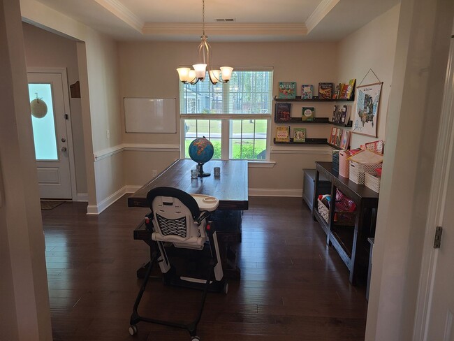 Building Photo - Gorgeous 4 bedroom home in Mimosa Bay!