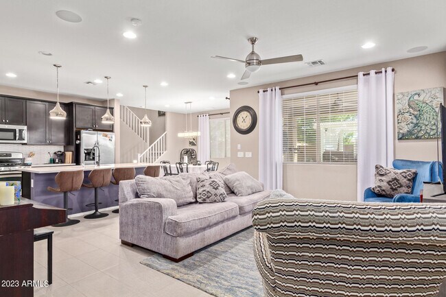 Foto del edificio - 33343 N Mildred Ln