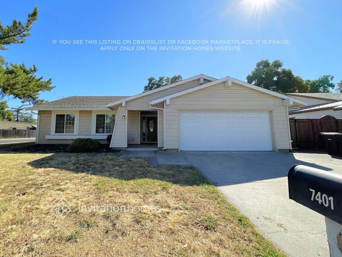 Foto principal - 7401 Blackthorne Way