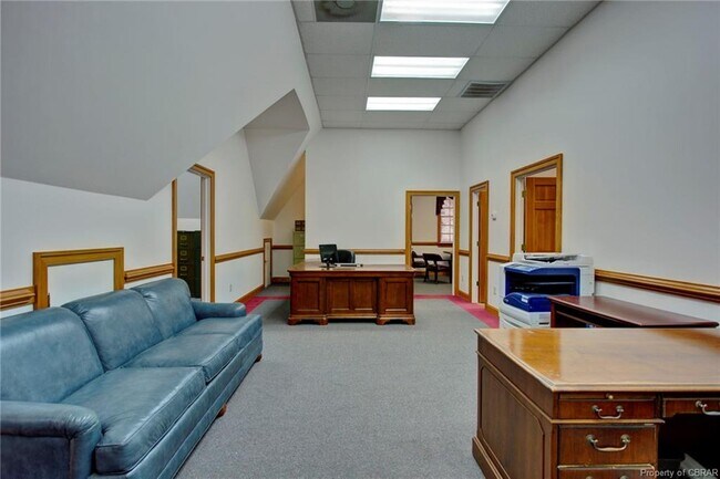 Building Photo - 7319 Martin St