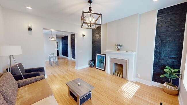 Foto del edificio - 449 Wilson Ave