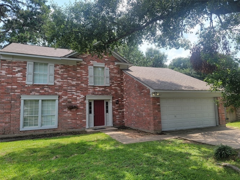 Primary Photo - 17107 Walford Dr