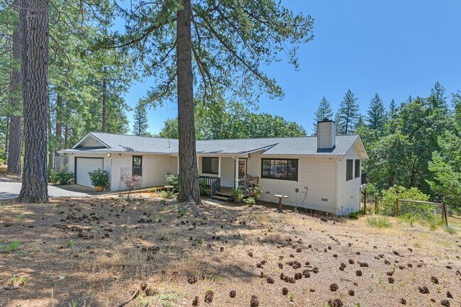 Building Photo - 3-Bedroom Home on a Foresthill Cul-de-Sac