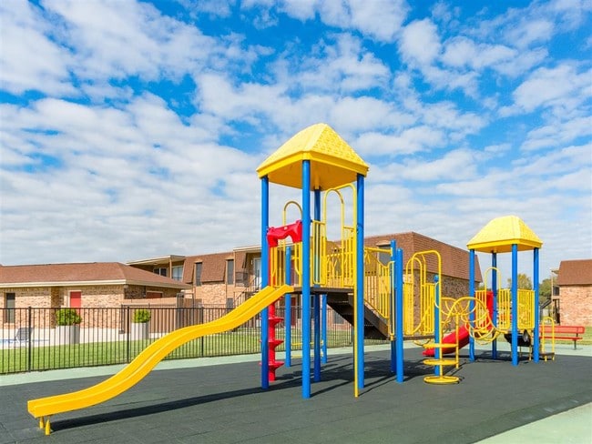 Building Photo - Sterling Bay Apartments