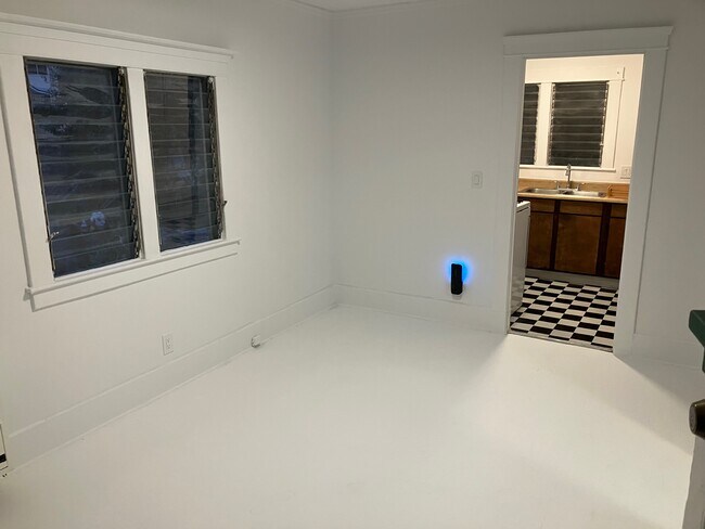 Foto del edificio - 622 N La Fayette Park Pl