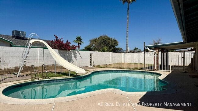 Photo - 4440 W Yucca St House