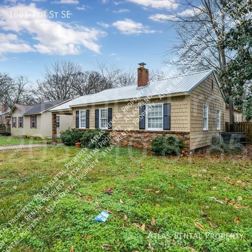 Building Photo - 1801 7th Street SE Decatur, AL 35601