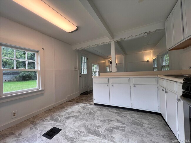 Foto del edificio - 70 Minnewaska Trail