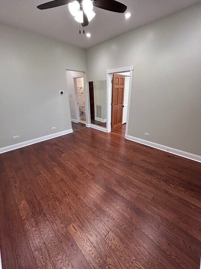 Foto del edificio - 2336 W Thomas St