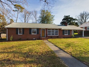 Building Photo - 9506 Overhill Rd