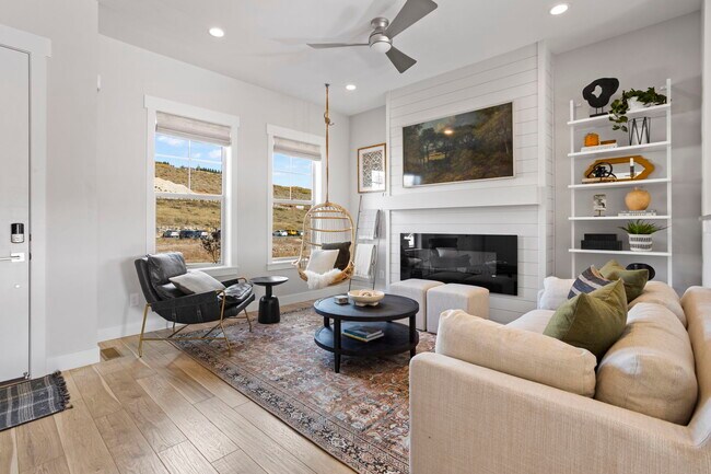 Foto del edificio - 1031 Wasatch Spring Rd