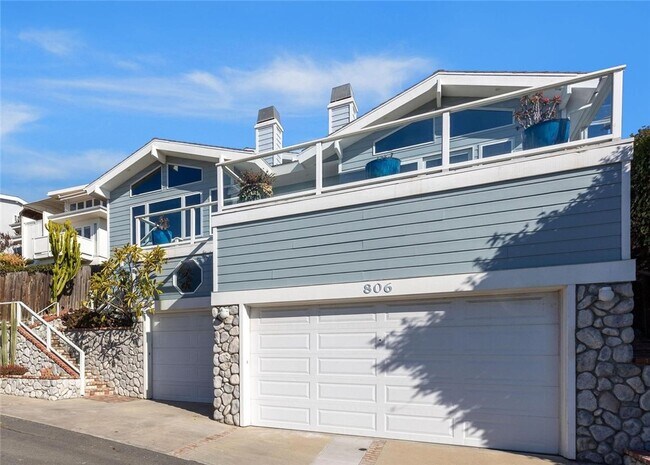 Building Photo - 806 Temple Hills Dr