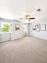 Building Photo - 14011 Wickersham Ln