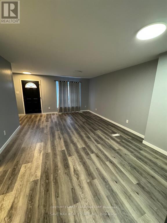 Photo du bâtiment - 577-577 Third St